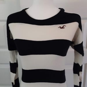 Hollister Sweater Medium